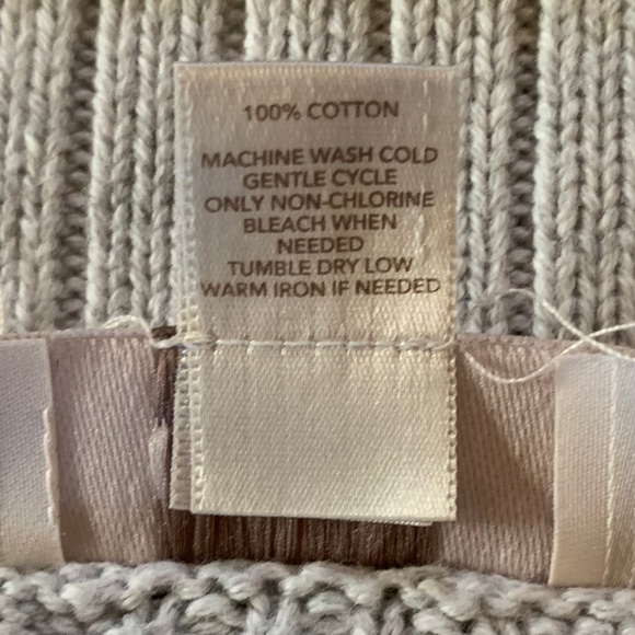 LOFT Lt Gray Cable Sweater M - Picture 5 of 5